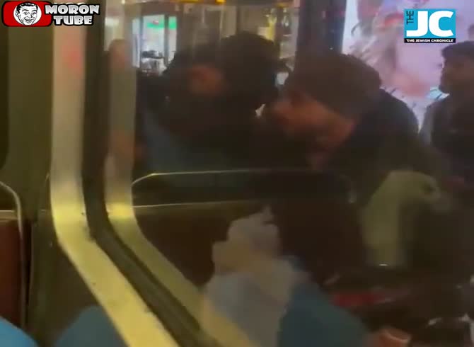 Video :Jews in London are insulted and given Nazi salutes